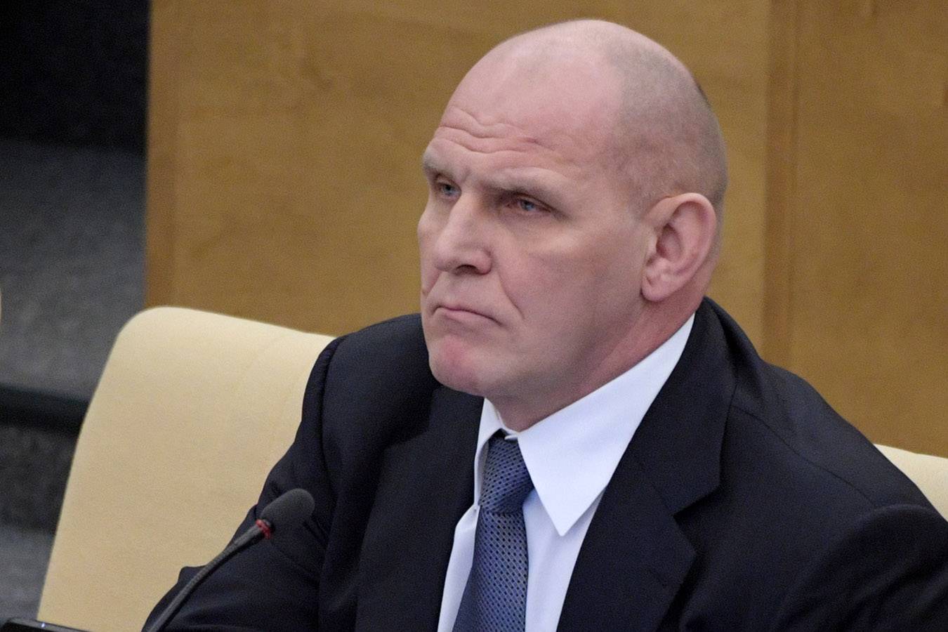Легендарний борець, а нині фанат путіна, звинуватив МОК у подвійних стандартах