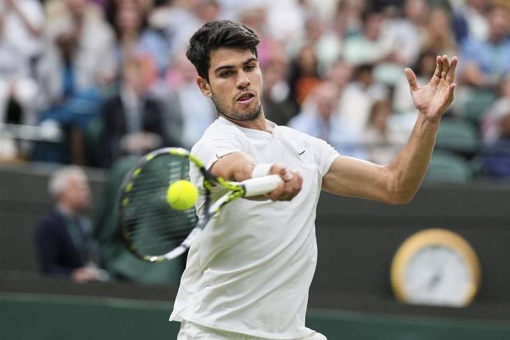 Алькарас несподівано програв у другому колі US Open, не вигравши жодного сета