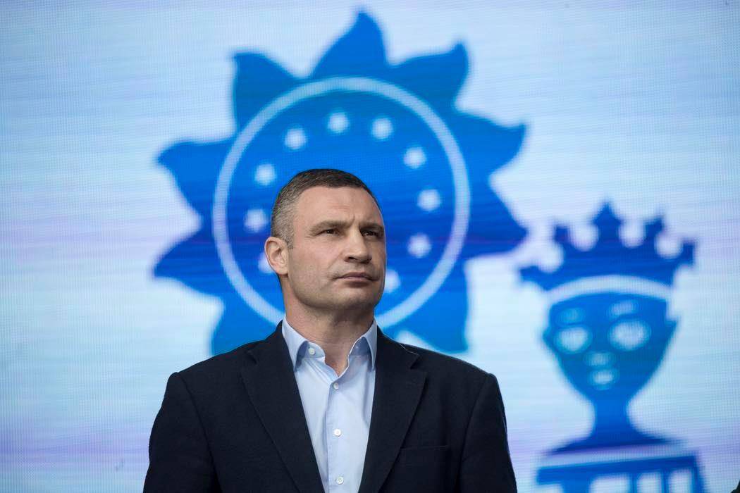 Віталій Кличко – про перемогу збірної України над Кіпром: « Нова форма надала волі до перемоги »
