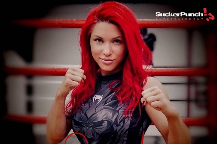 В Bellator подписали девушку, отправившую в нокаут 240-килограмового мужчину