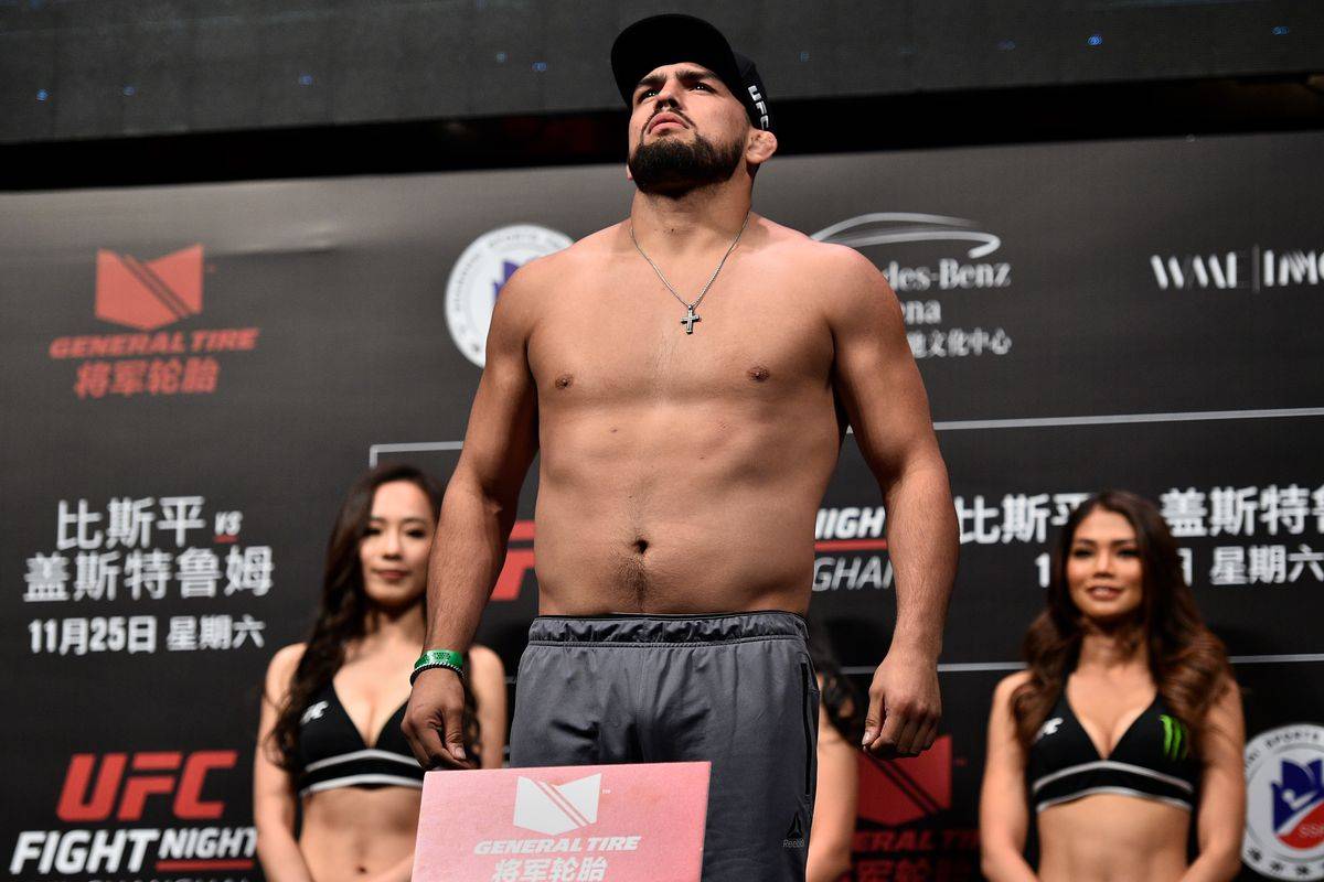 Гастелум зустрінеться з Імавовим на турнірі UFC 273