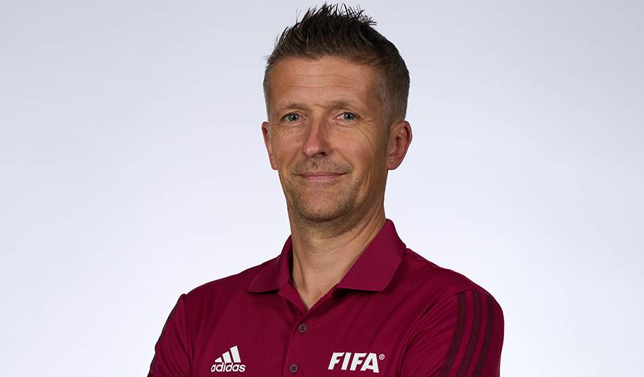 FIFA призначила арбітра на матч-відкриття чемпіонату світу-2022