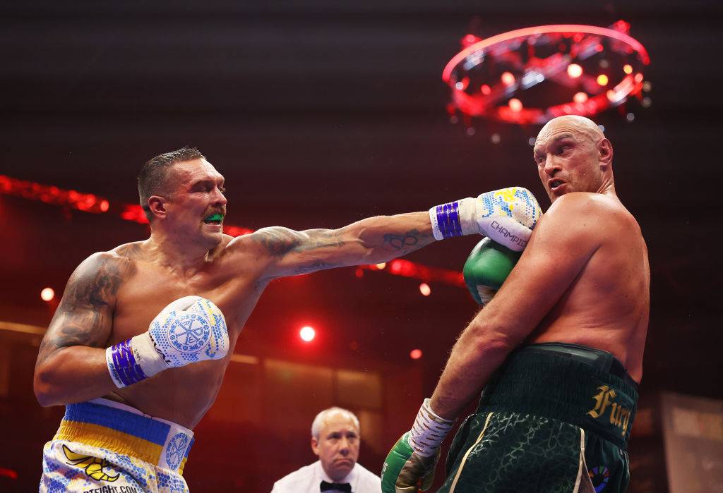Колишній чемпіон світу: «Усик знову виграє у Ф'юрі»