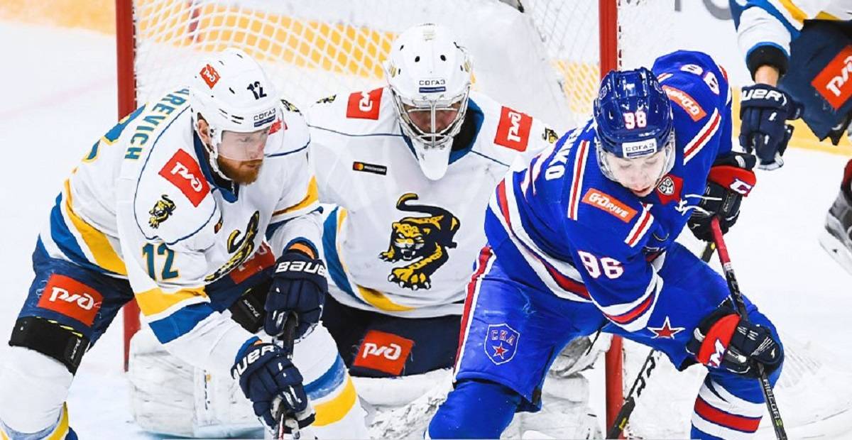 «Витязь» и «Ак Барс» с трудом победили «Нефтехимик» и «Сибирь»