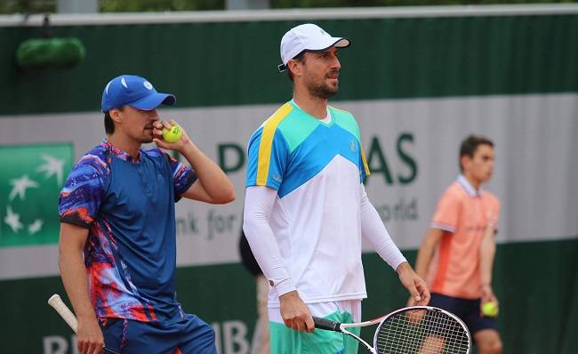 Молчанов вышел в полуфинал «челленджера» в Чехии