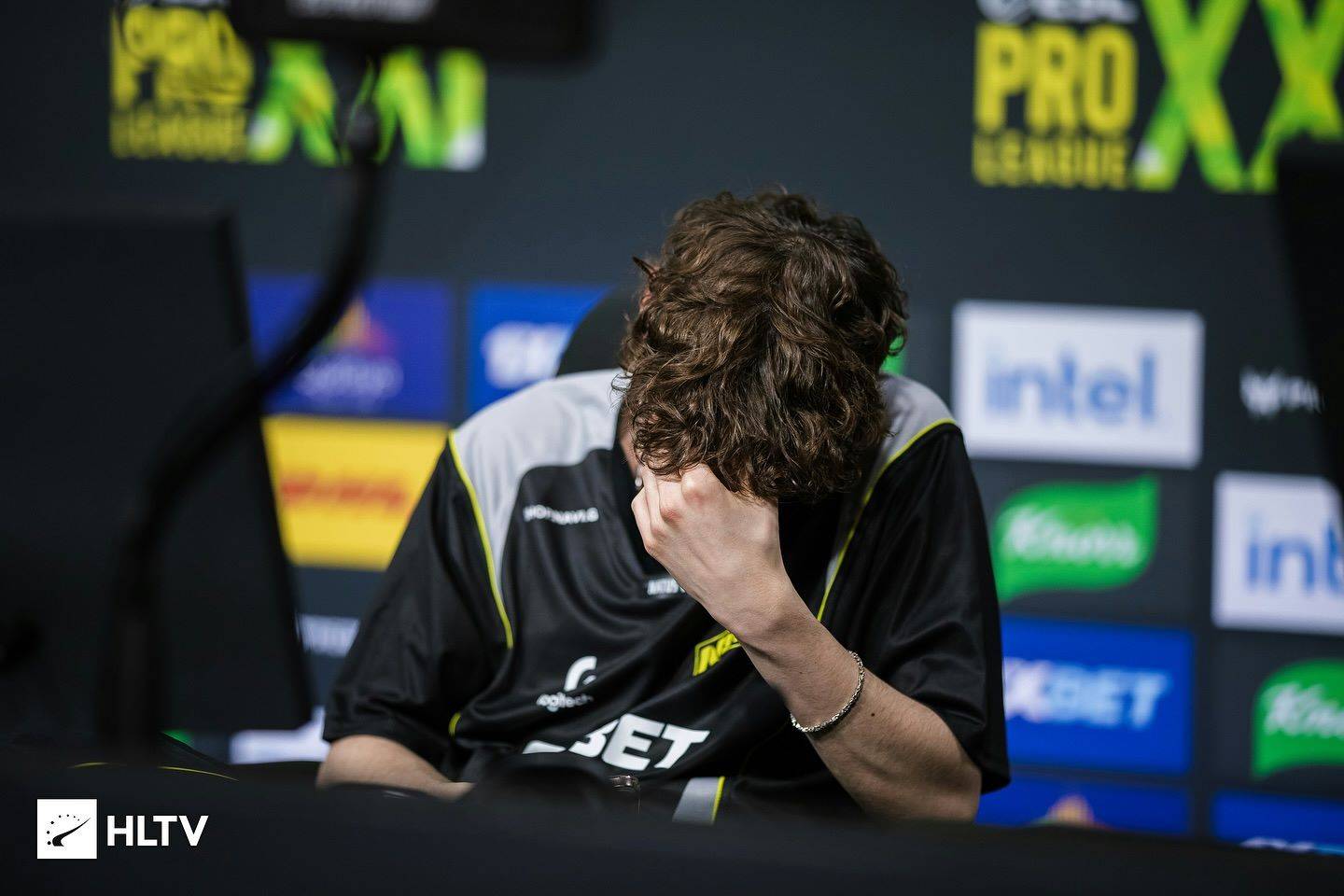 NAVI програли у чвертьфіналі ESL Pro League Season 21