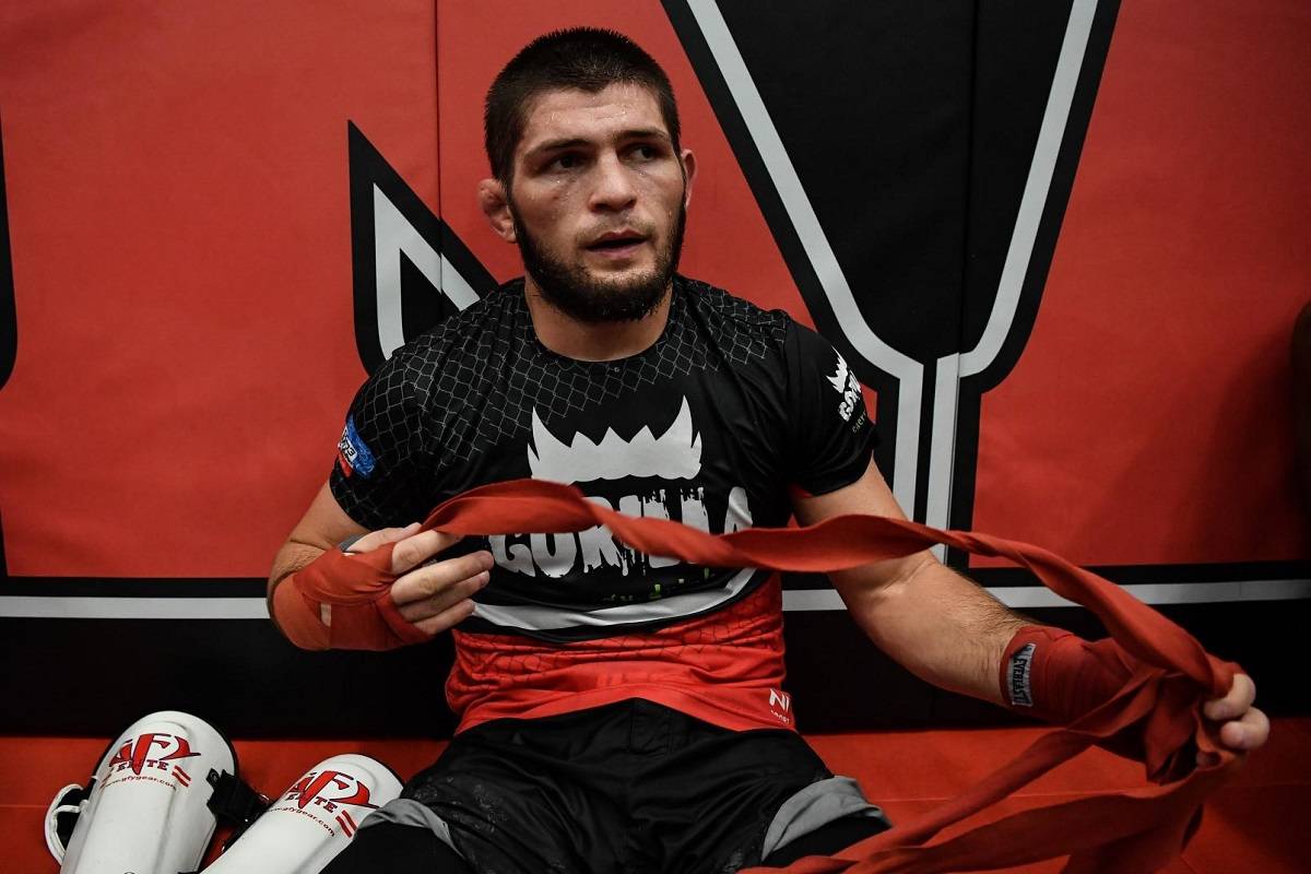 Хабиб не останавливал подготовку к бою, несмотря на смерть отца