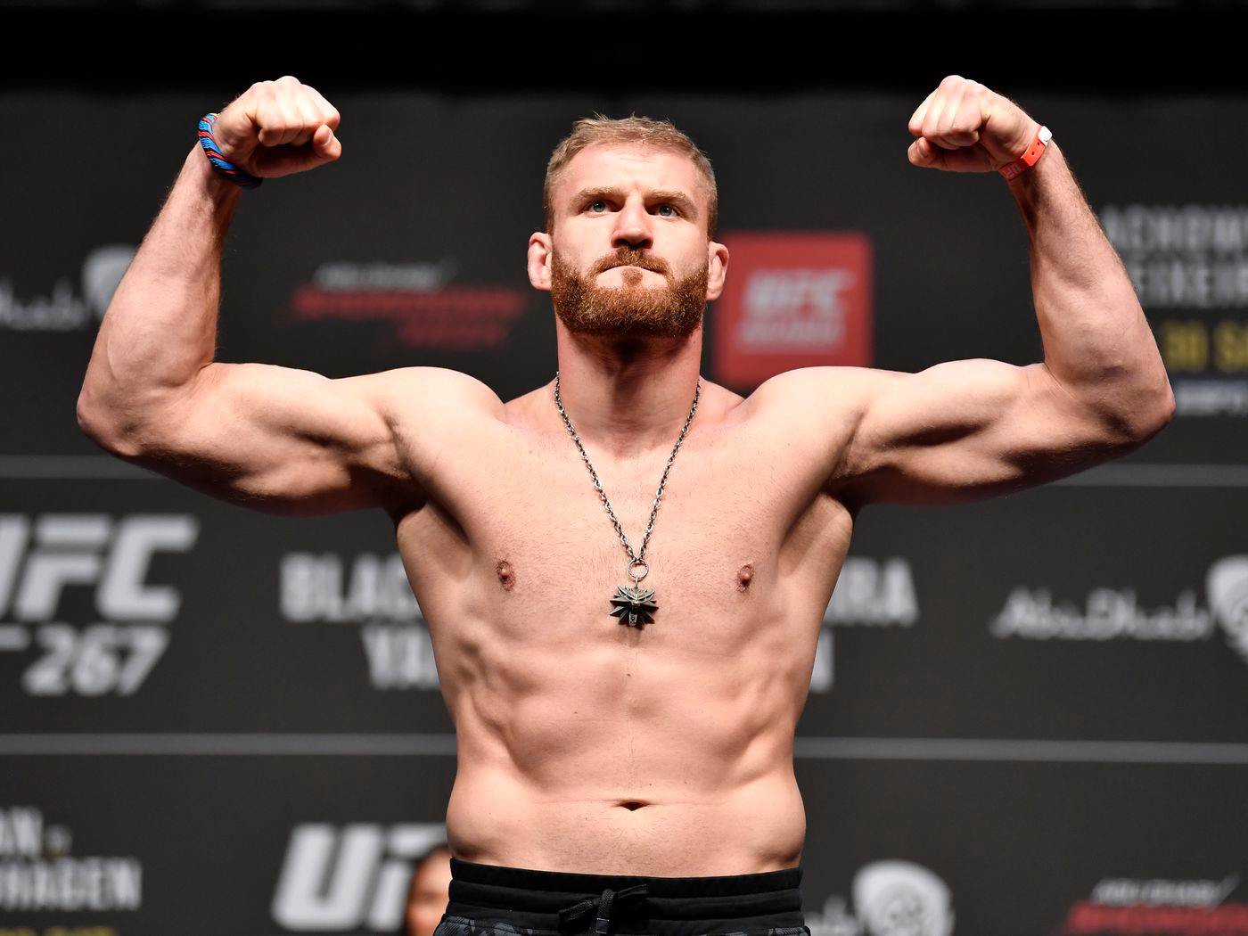 Оприлюднено файткард турніру UFC 282: анкалаєв – Блахович