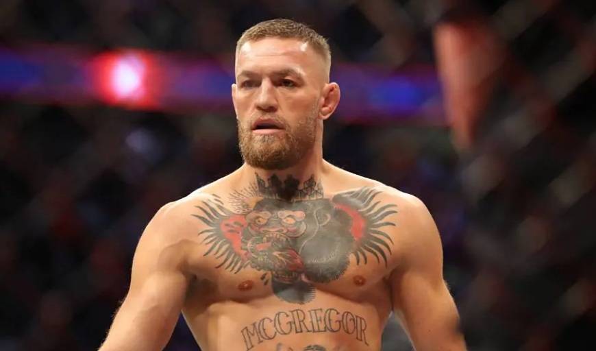 «До зустрічі». Чендлер побажав Макгрегору швидкого відновлення