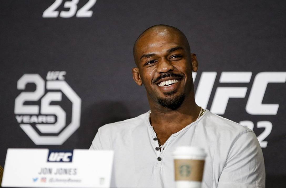 Джон Джонс: «Хочу услышать оправдания поражениям от моих следующих соперников»