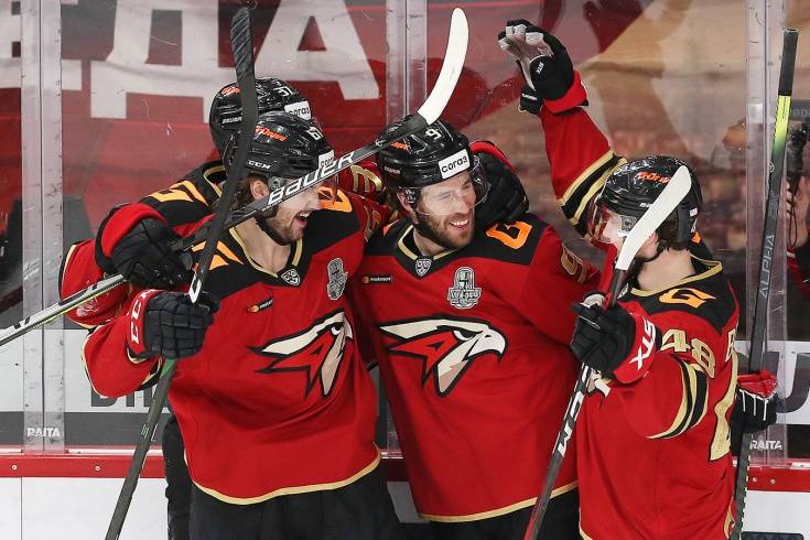 «Авангард» победил «Металлург» и вышел в финал Восточной конференции