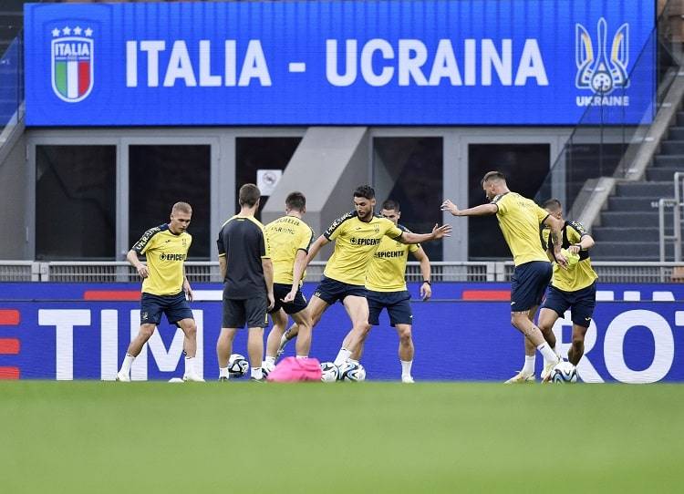 Сегодня Украина сыграет против Италии в отборе на Евро-2024