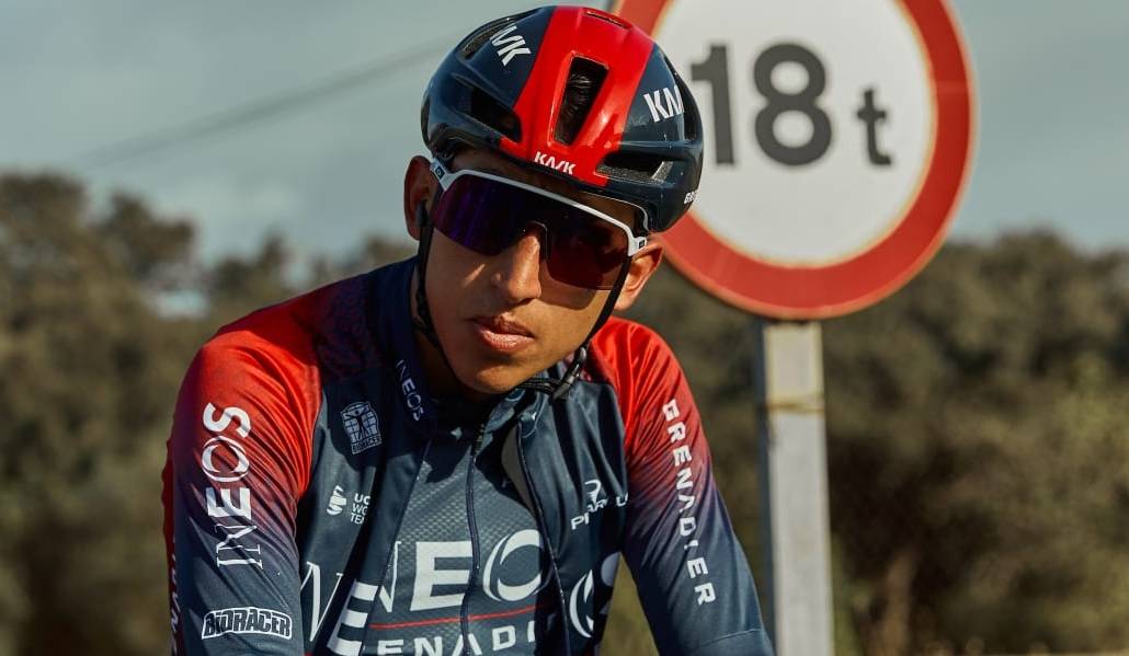 Чемпион Tour de France и Giro d`Italia попал в серьезную аварию