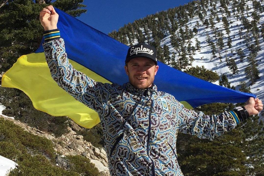 Всегда с сине-желтым флагом! Шелетюк поздравил Украину с 30-летием