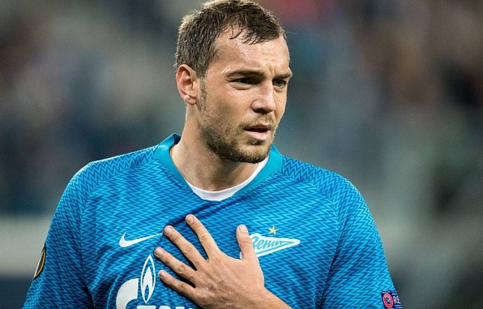 «Тоттенхэм» сообщил, что не заинтересован в форварде сборной России