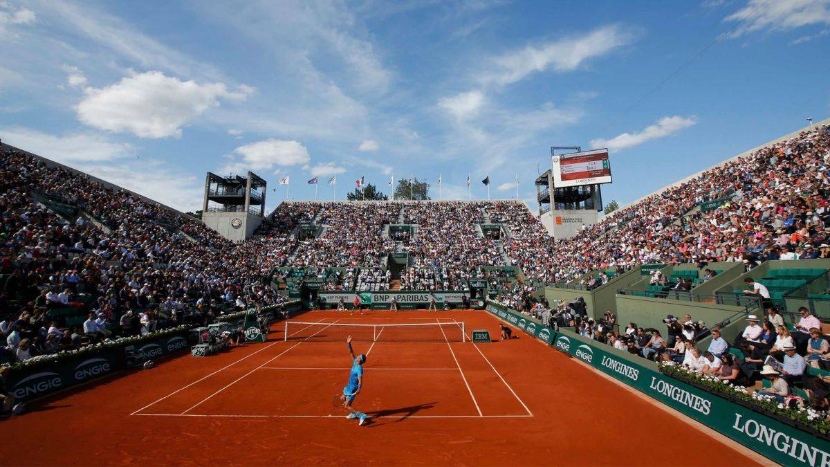 Организаторы Roland Garros не рассматривают возможность отмены турнира из-за коронавируса