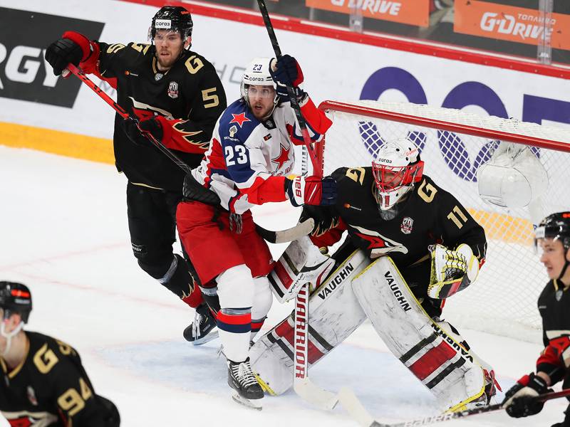 СКА дома разгромил «Автомобилист», ЦСКА во второй раз в сезоне переиграл «Авангард»