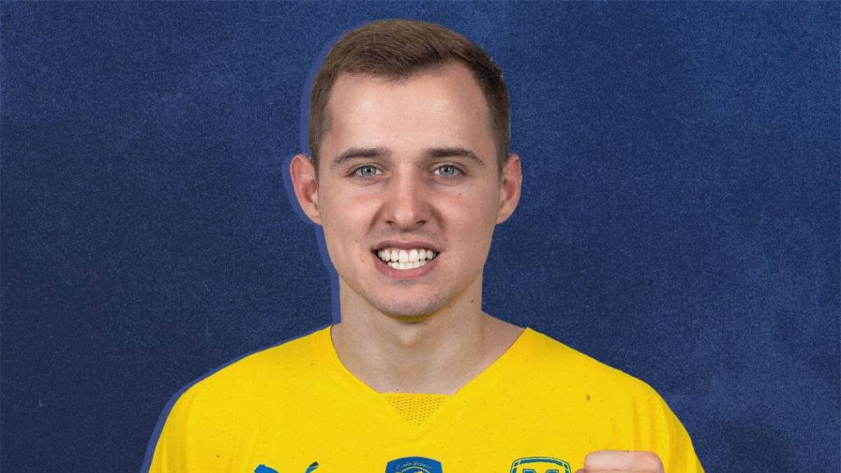 Металіст 1925 підписав контракт з колишнім хавбеком Зорі