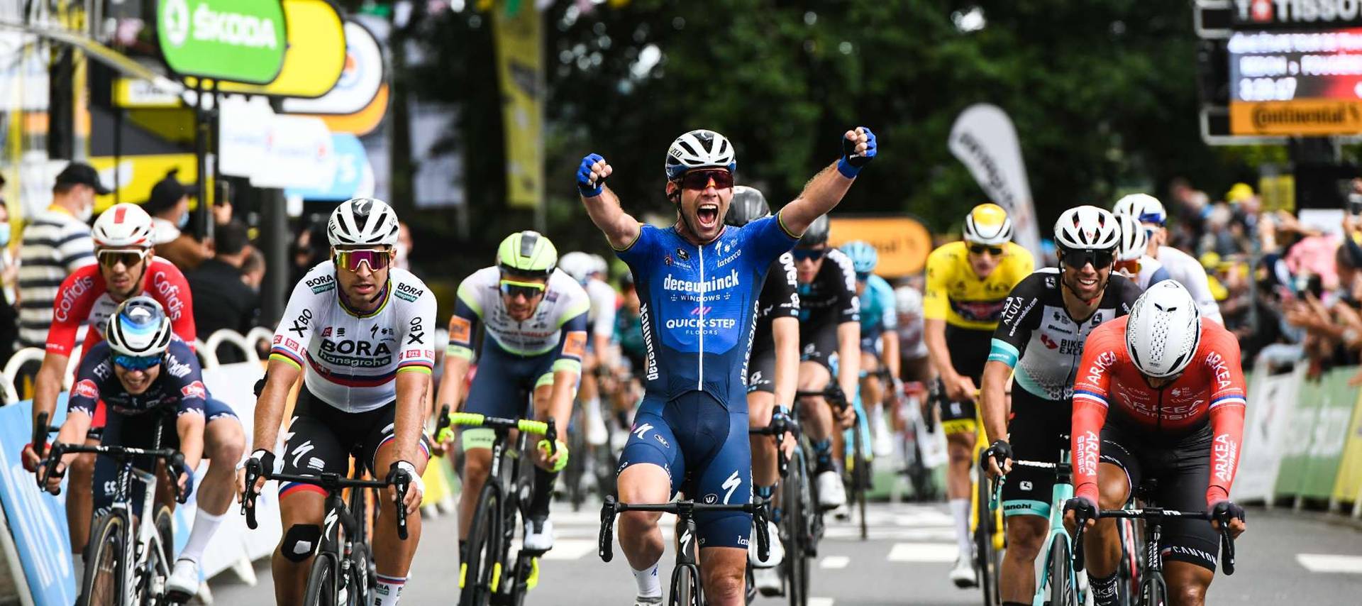 Легендарный Кавендиш стал победителем четвертого этапа Tour de France