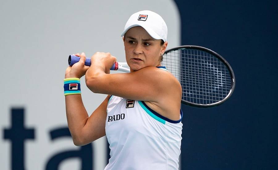 Барти, Соболенко и Крейчикова квалифицировались на Итоговый турнир WTA