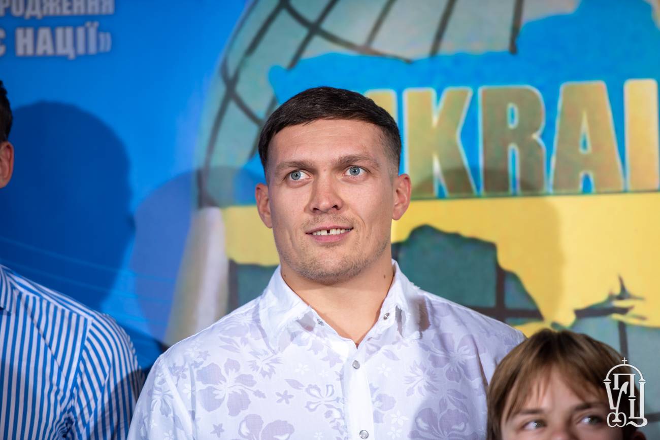 Усик: «Если вы идете по улице и видите, что кто-то кого-то бьет, вы должны встать на защиту»