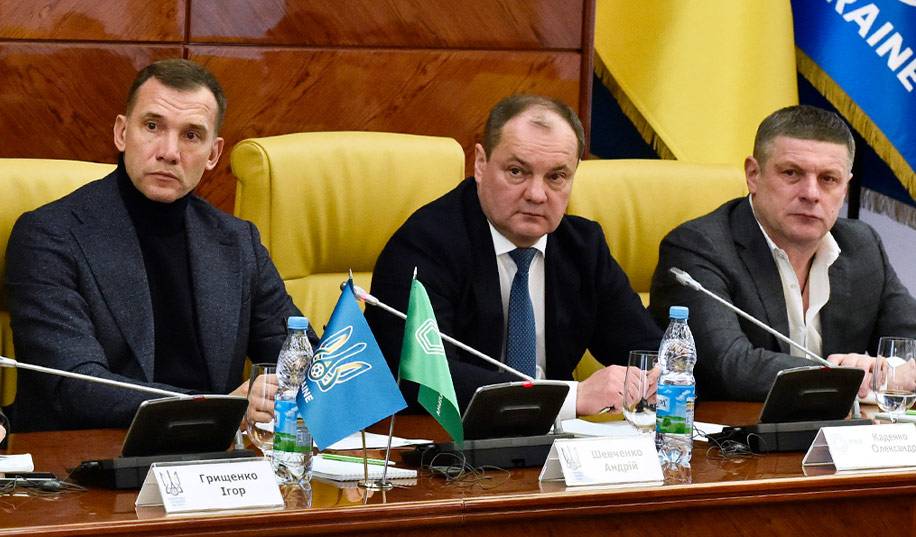 Шевченко та Лужний зустрілися з клубами ПФЛ. Про що говорили?