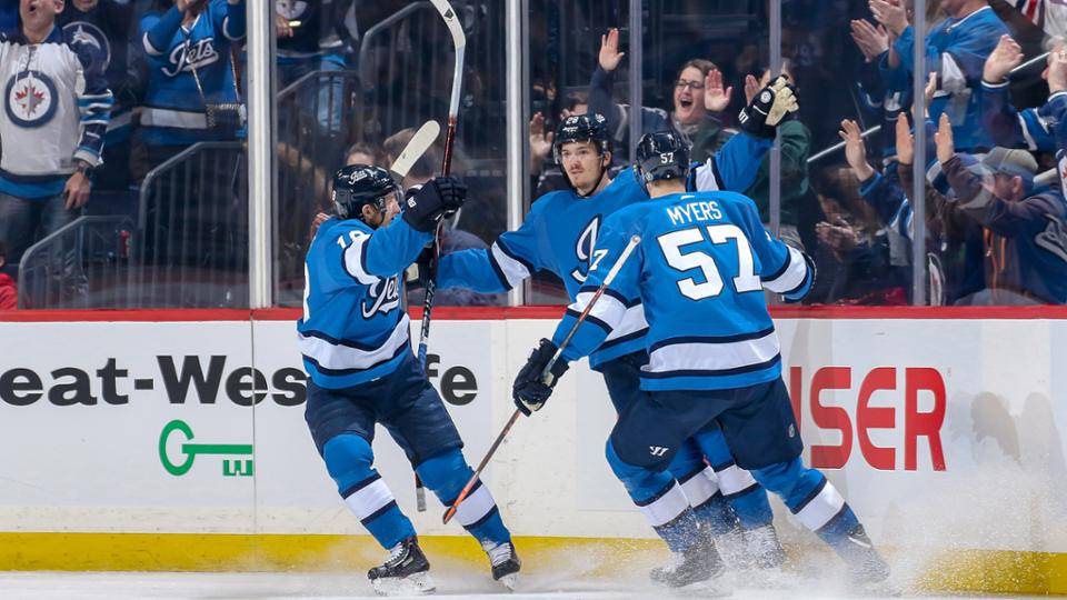  «Виннипег» в сверхрезультативном матче разгромил «Анахайм»