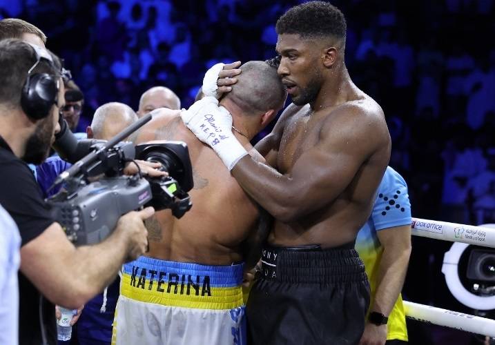 Британський експерт вважає, що у третьому бою Джошуа переможе Усика
