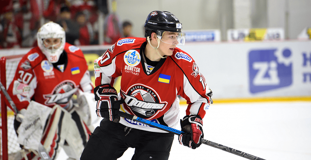 Физкультура дома с игроками ХК «Донбасс». Вадим Мазур