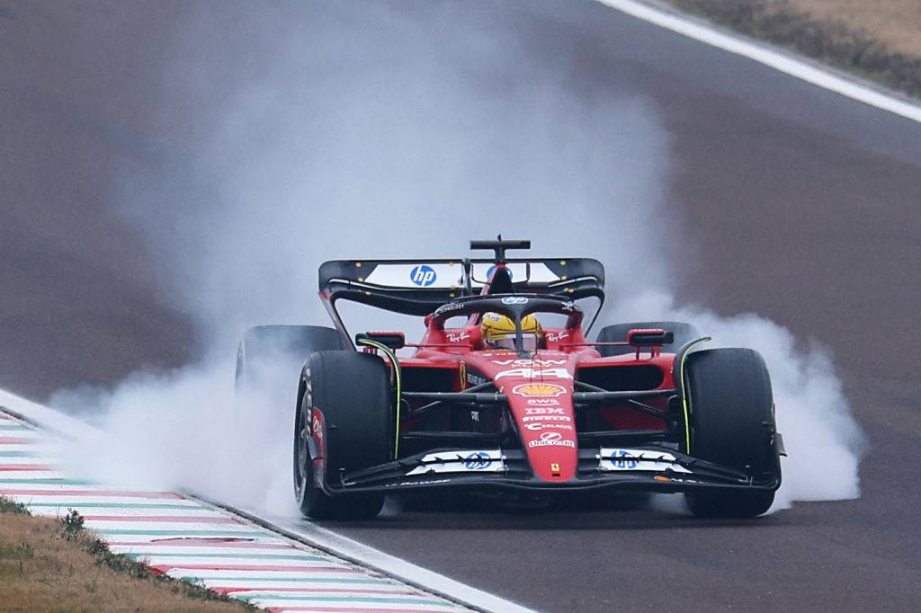 Хемілтон розбив болід під час тестів Ferrari у Барселоні