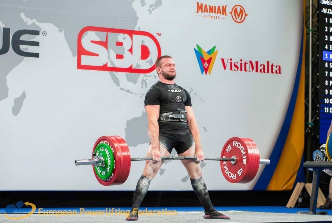 Три медали завоевала сборная Украины на чемпионата Европы по классическому пауэрлифтингу