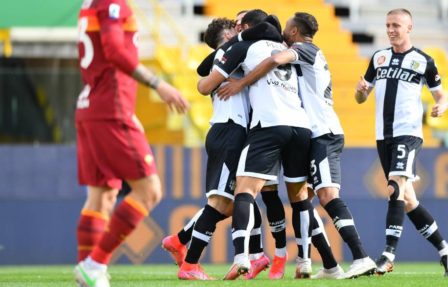 « Парма » показала « Шахтар », як обіграти « Рому ». « Вільярреал » добув першу перемогу за 9 матчів Приклади