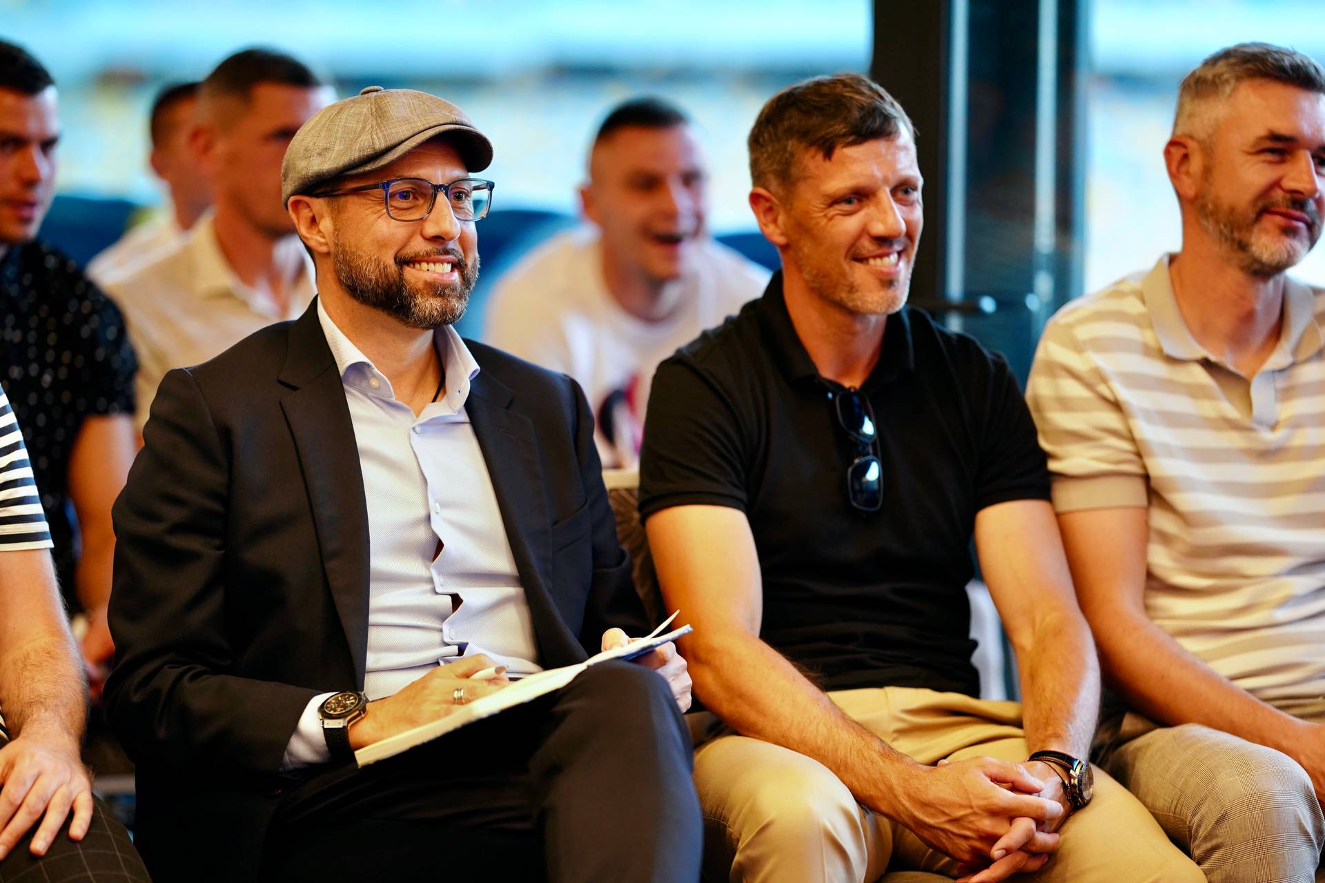 Як футболісти «Шахтаря» дивилися жеребкування ЛЧ