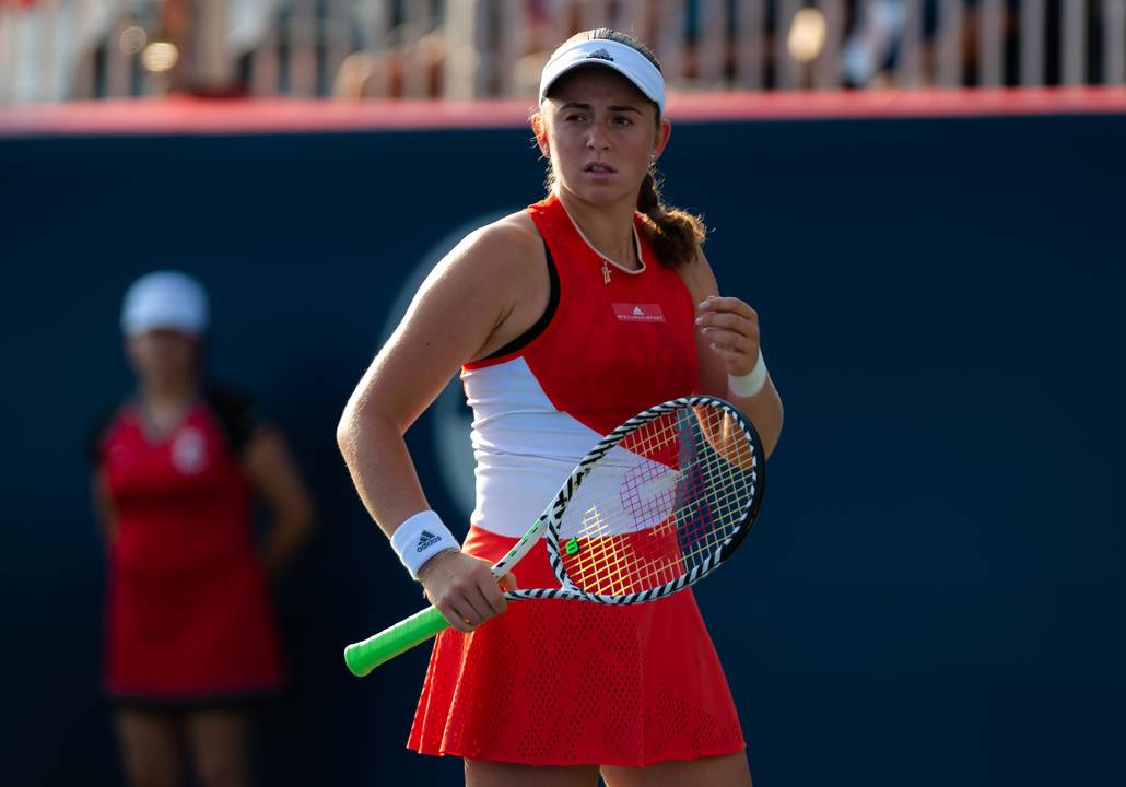 Остапенко продолжит работать под руководством  победительницы Wimbledon