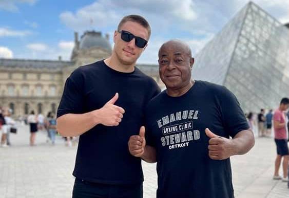 Як проходить підготовка чемпіона WBC Сиренко до бою з російським ветераном під керівництвом екс-тренера Усика