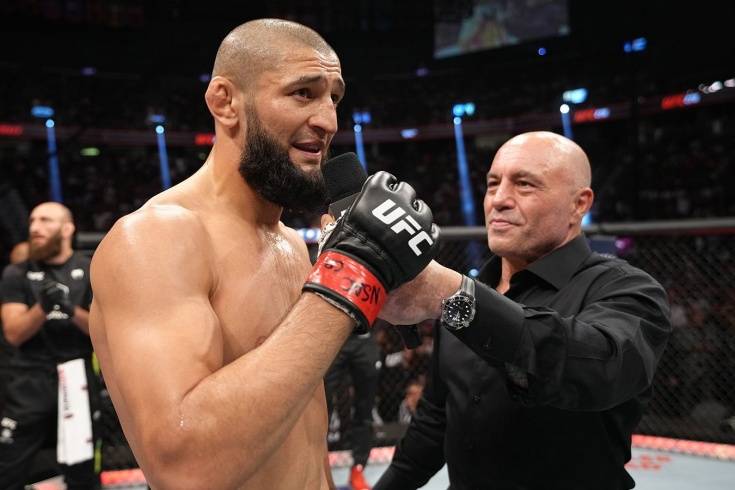 «Никакие орды не поставят нас на колени». Звездный друг кадырова из UFC опубликовал фото с ребенком и автоматом