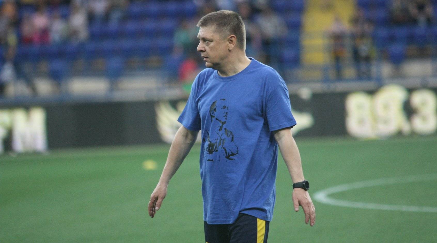 Екс-гравець збірної України: « У наших легіонерів центру поля в клубах поки вдається краще, ніж в збірній »