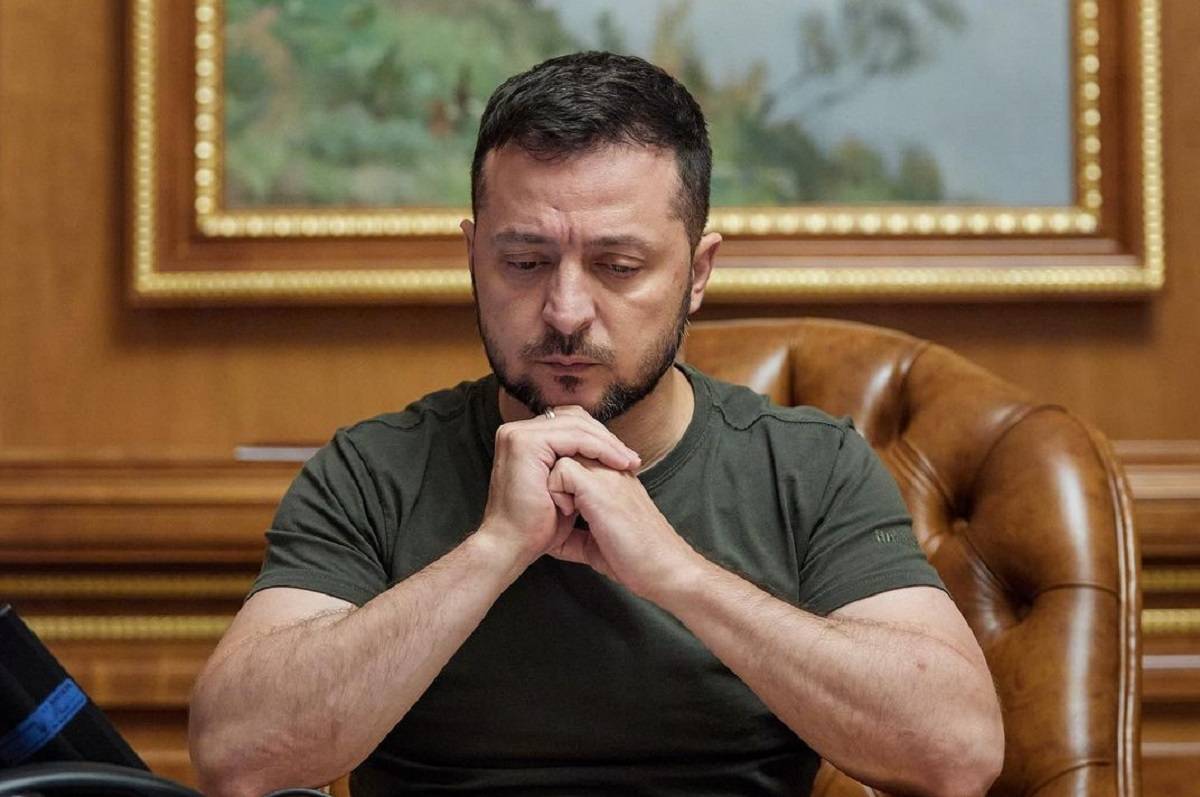 Зеленський про перемогу Усика: «Всі, хто козацького роду, свого не віддадуть, будуть битися за це і неодмінно переможуть»