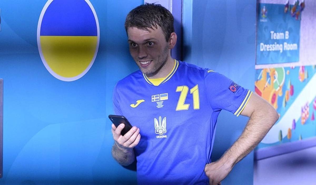 Степаненко: «Бежал из последних сил и думал: «Караваев, куда ты бьешь?»