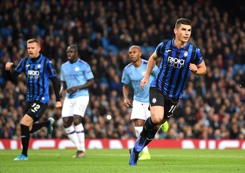 Малиновский не попал в стартовый состав «Аталанты» на игру с «Ман Сити»