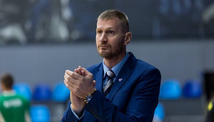 Журавлев: «Во второй половине мы перестали агрессивно играть в защите»