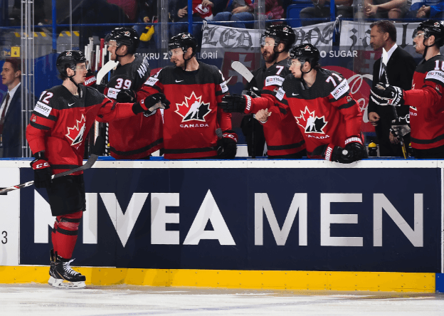Канада уничтожила Германию и вышла на второе место в группе