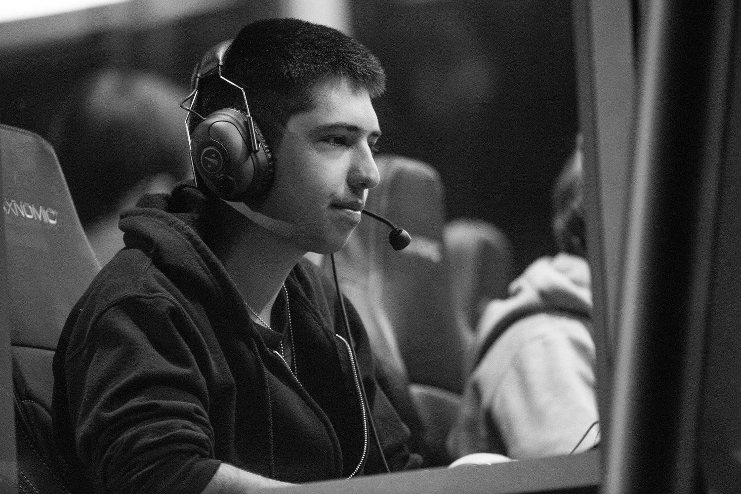 Dota 2. Chaos подписали новый состав