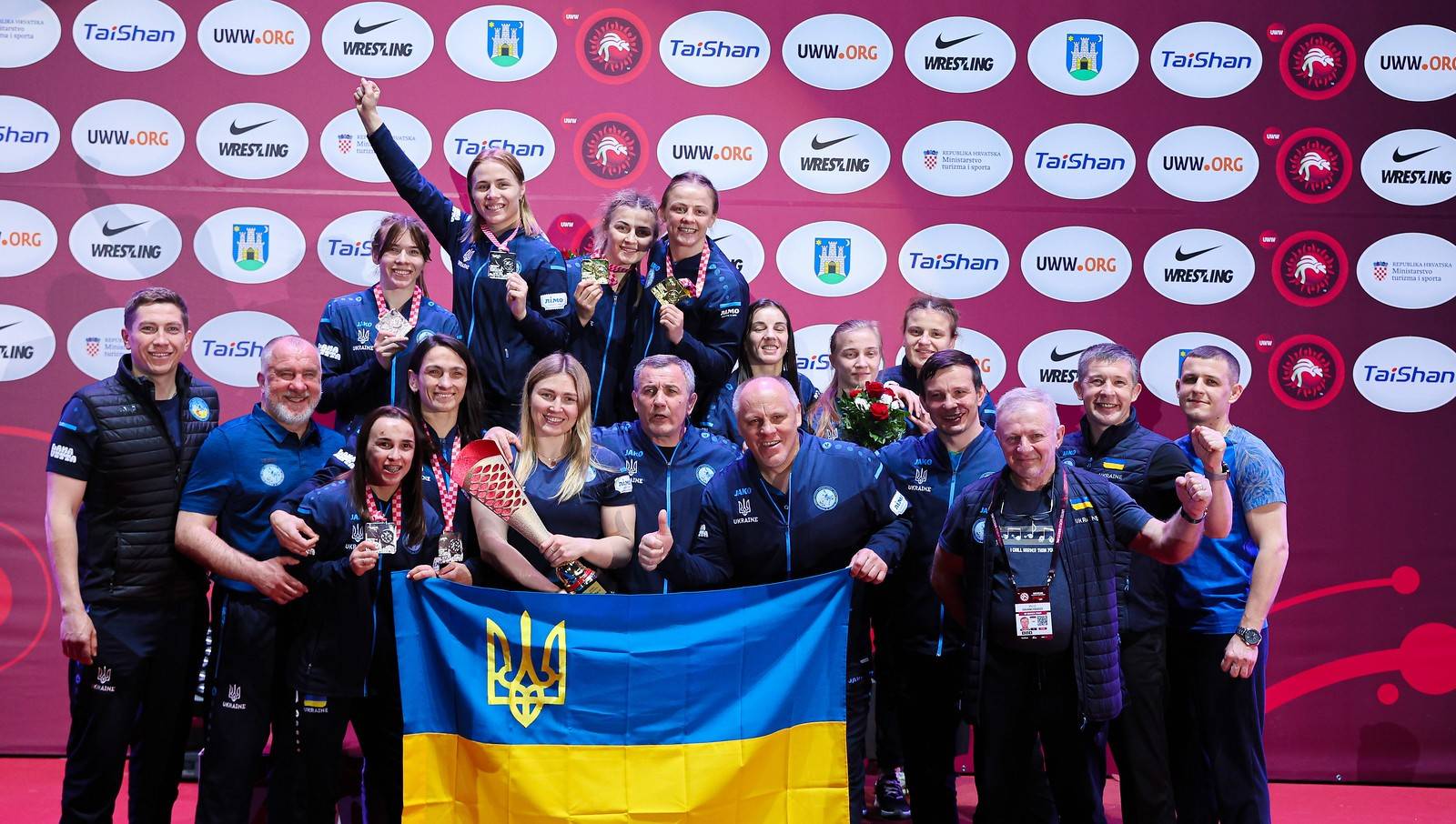 Десять українок виступлять на чемпіонаті світу з боротьби