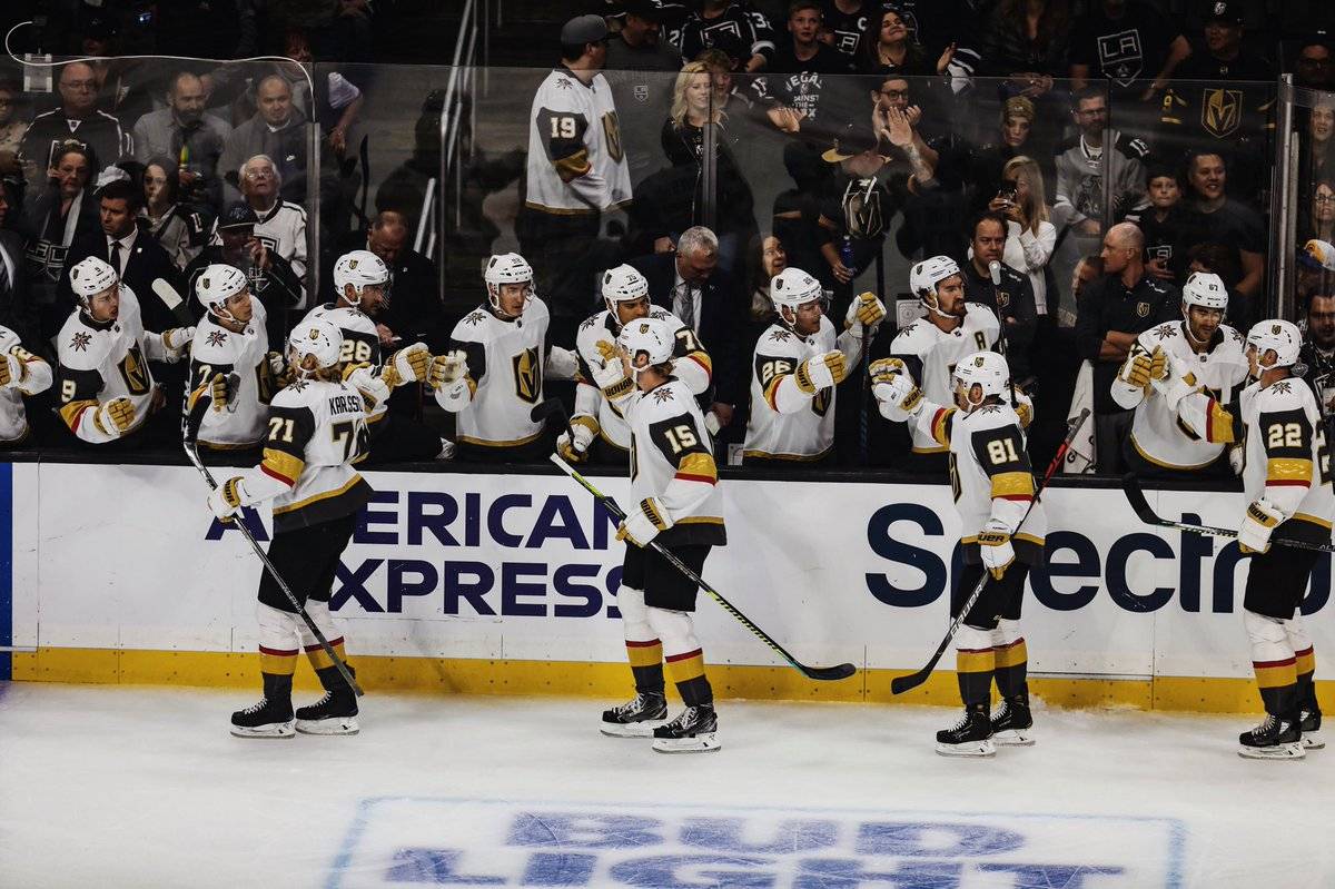 «Вегас» обыграл «Лос-Анджелес», «Питтсбург» забросил семь шайб «Виннипегу»