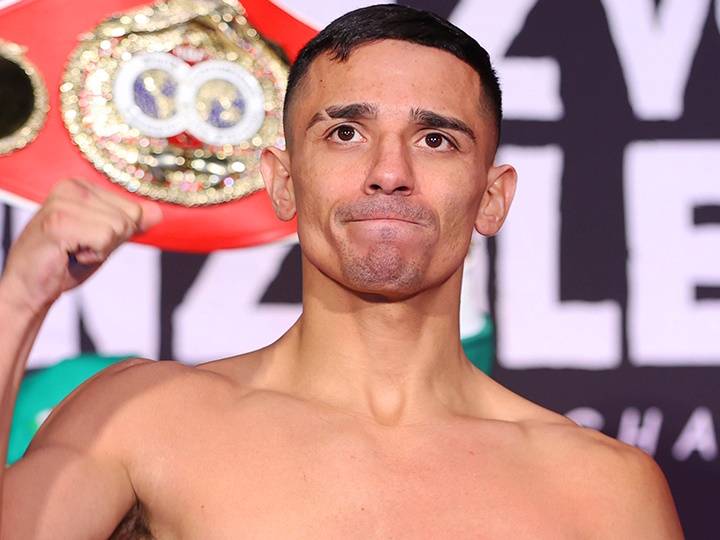 Луїс Альберто Лопес знищив Абе та захистив титул у напівлегкій вазі