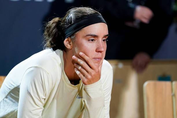 Калинина – о вылете на старте Roland Garros: «Не хочу все сбрасывать на травму – я вышла – значит была готова»