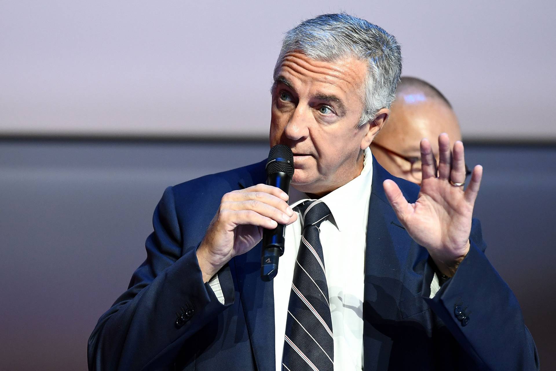 Источник: в Украину прибыл глава IIHF