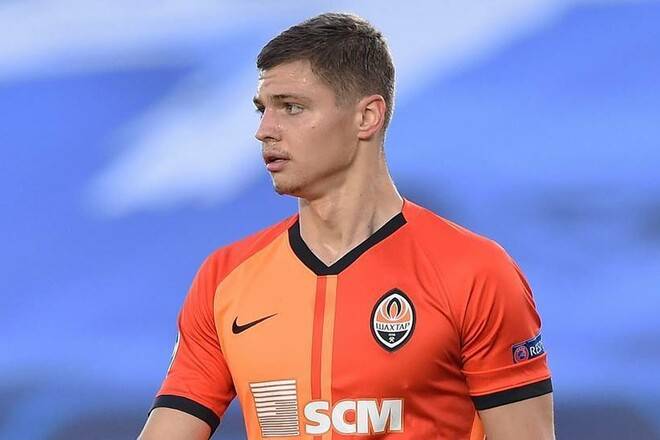 Бондарь: «У Шахтера было больше голевых моментов чем у Барселоны»