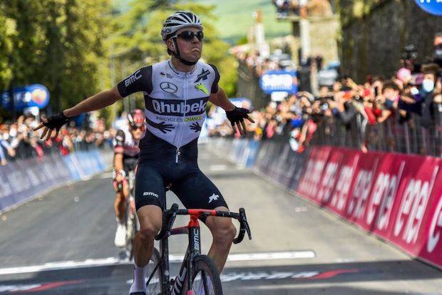 Шмід фінішував першим на 11-му етапі Giro d`Italia, Пономарь – поза топ-100